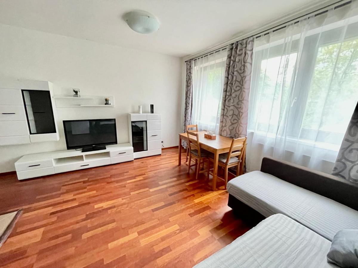 Centrum Park Apartment+ Prag Exterior foto