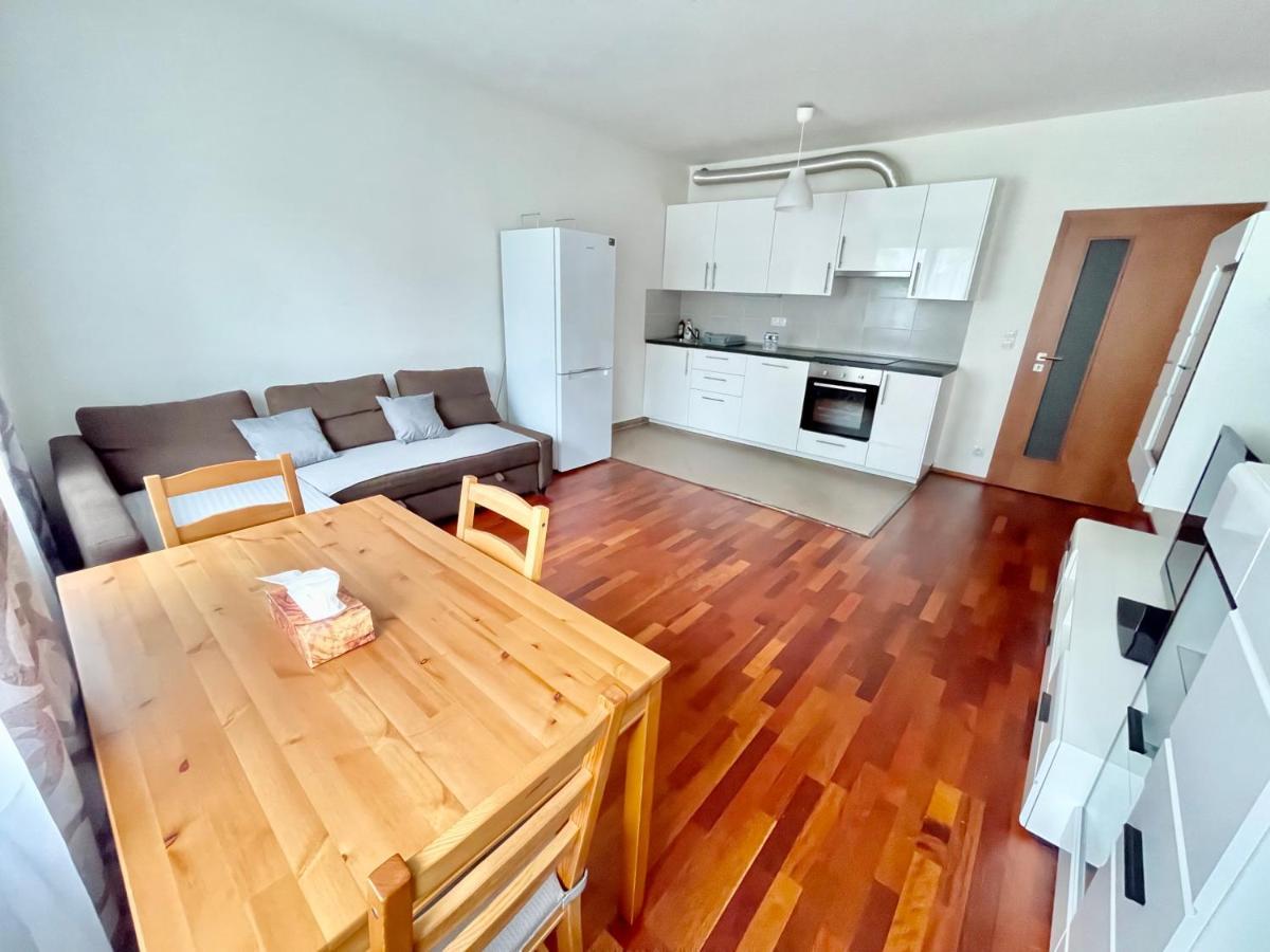 Centrum Park Apartment+ Prag Exterior foto